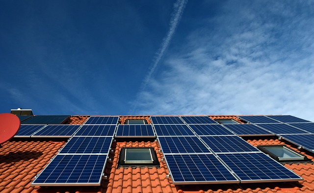 toiture et panneau solaire